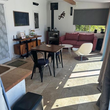 Ferienwohnung La Bastide Aixoise Avec Piscine Et Jacuzzi Prive Aix-en-Provence Exterior foto