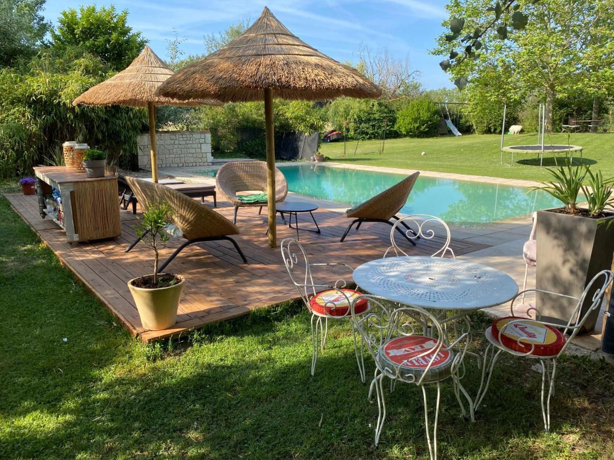 Ferienwohnung La Bastide Aixoise Avec Piscine Et Jacuzzi Prive Aix-en-Provence Exterior foto